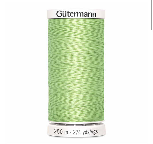 GÜTERMANN MCT Sew-all Thread 250m - Light Green