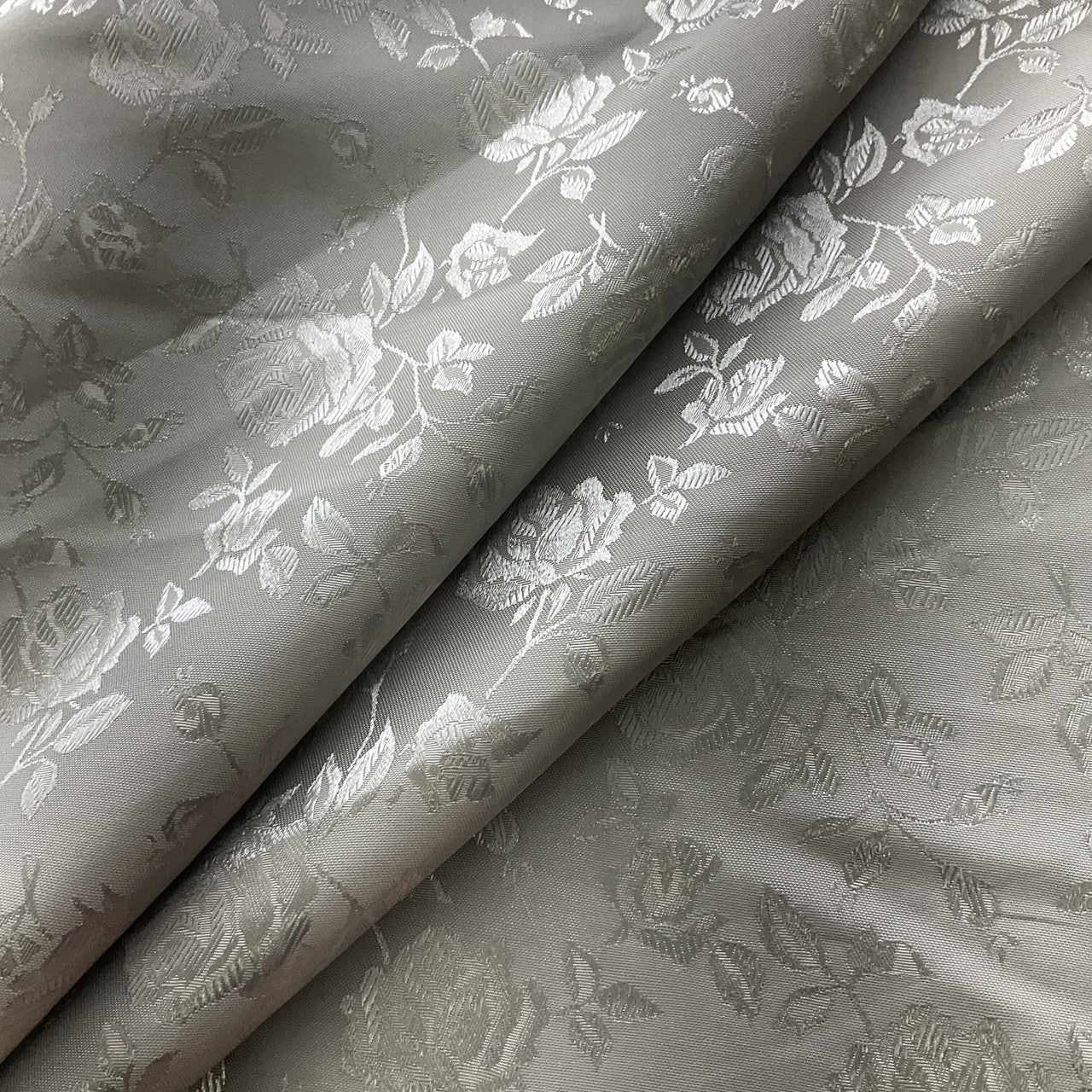 Floral Rose Jacquard - 150 cm- Silver